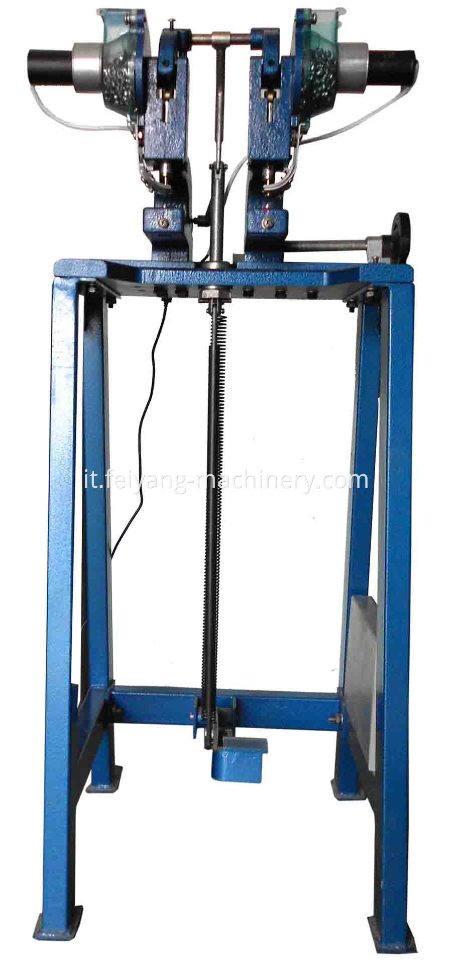 double head pedal eyelet machine